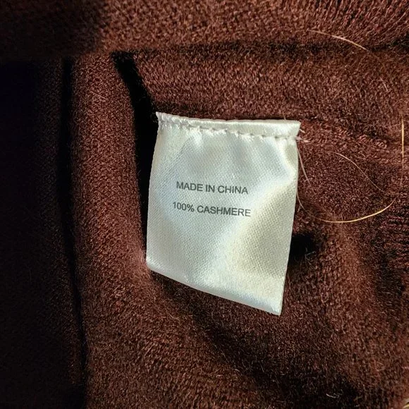 Quince Mongolian Cashmere Turtleneck Sweater NWOT Maroon Small - Picture 7 of 8